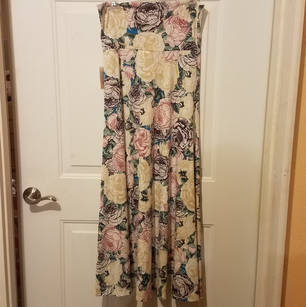 Lularoe small floral maxi skirt